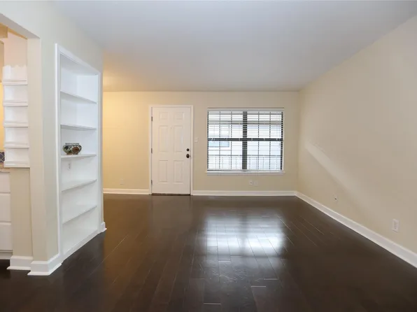 606 Marshall St #A29, Houston, TX 77006