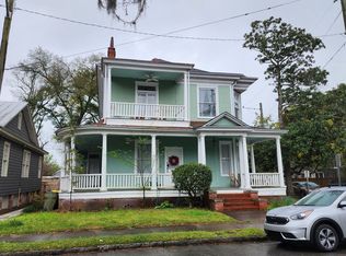 301 E 40th St #B, Savannah, GA 31401