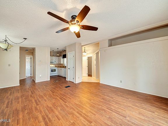 5th image of 6073 S Oakmont Dr
