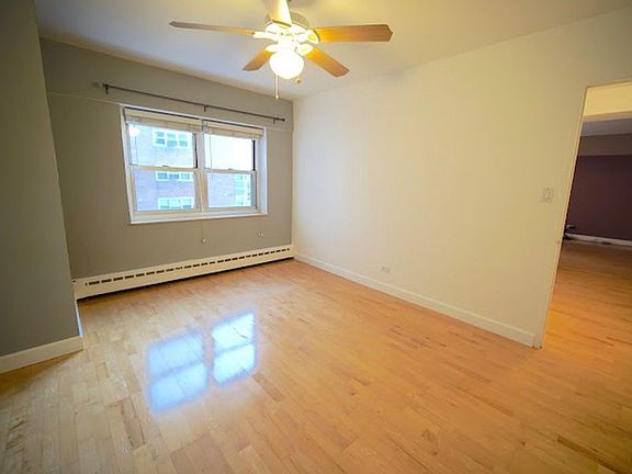 5th image of 4970 N Marine Dr APT 1023