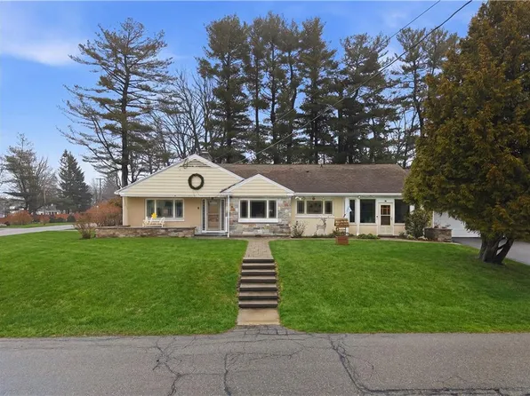 6 New Clark Rd, Cumberland, RI 02864