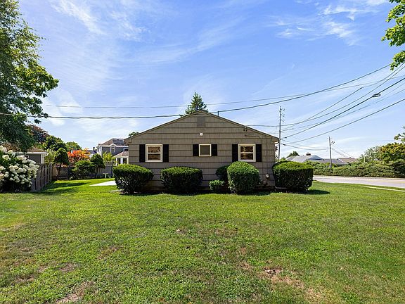 5th image of 1747 Highland Ave