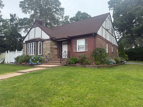95 E Shore Dr