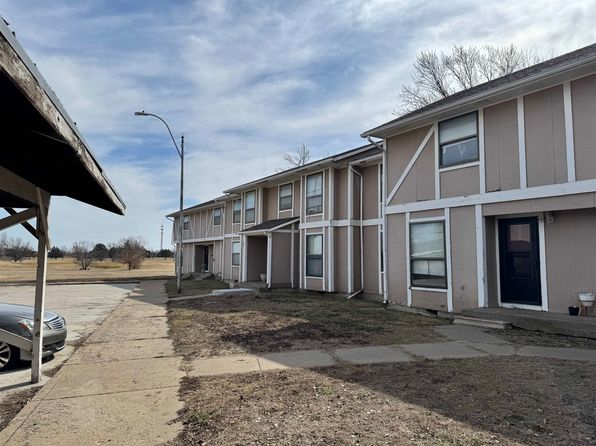 2130 E Crawford St, Salina, KS 67401