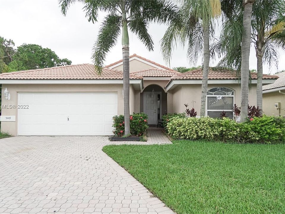 1st image of 5449 Grande Palm Cir