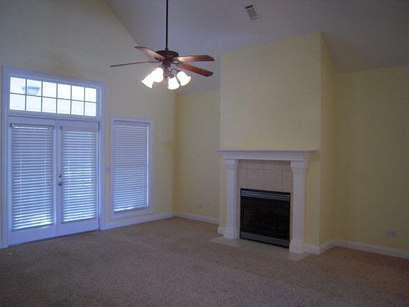 4th image of 276 Foxworth Trl