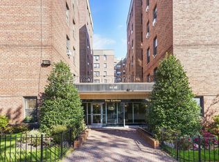 8335 139th St #3P, Jamaica, NY 11435