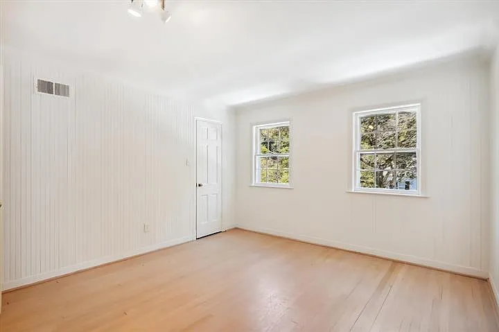 5508 Dorset Ave — Photo 11