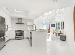 250 Sunny Isles Blvd, Sunny isles beach, FL 33160
