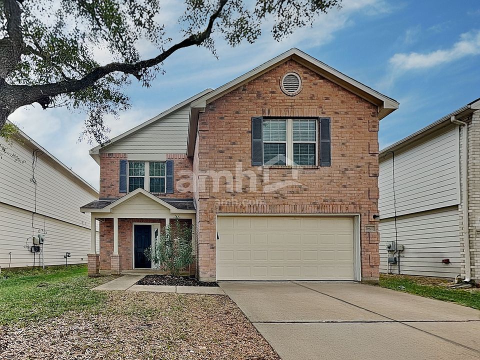 1st image of 20927 Banyan Crest Ln