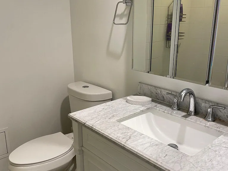 5600 Collins Ave #6D — Photo 26