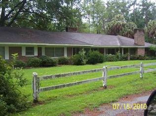 190 Fox Bay Rd, Loris, SC 29569