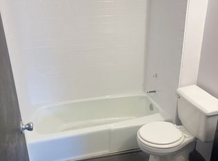 671 Jeffery Ave APT 3S, Calumet City, IL 60409