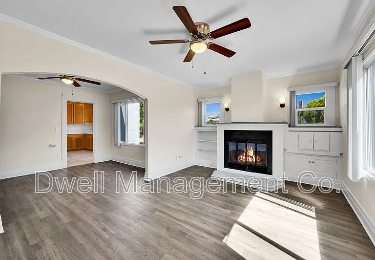 1430 Diamond Ln — Photo 1