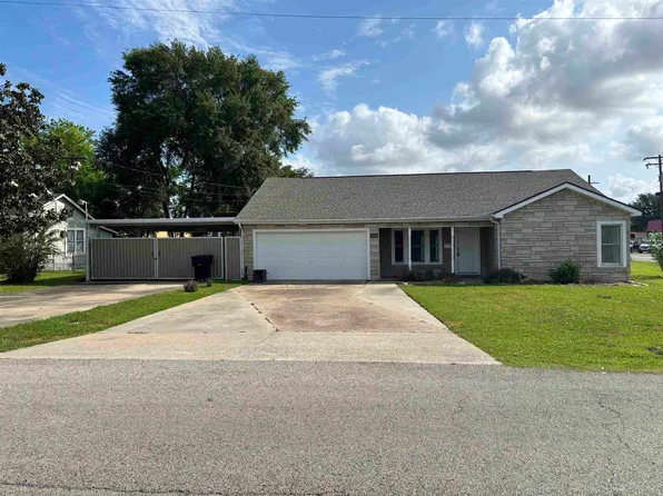 204 N 15th St, Nederland, TX 77627