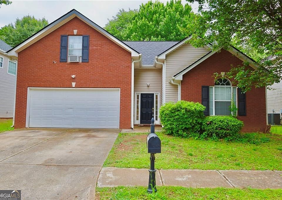 1st image of 876 Ashton Oak Cir