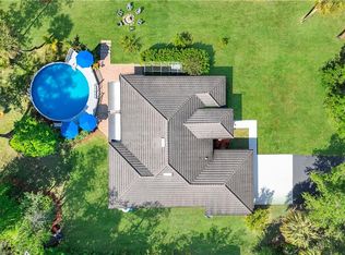 1420 14th Ave NE, Naples, FL 34120