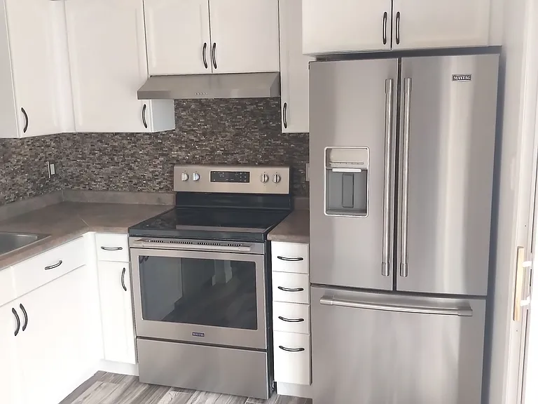 50 Hagan Ave — Photo 11