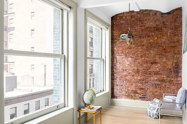 Sold by Compass | media 3