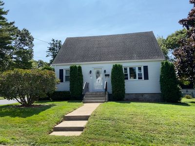 38 Farmington Avenue, New London, CT, 06320
