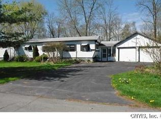 7493 Surbrook Rd, Baldwinsville, NY 13027