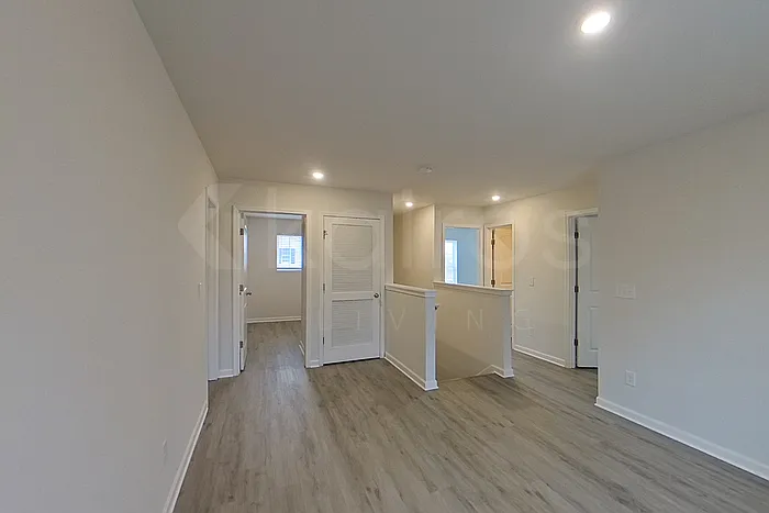 228 Fox Chase Way — Photo 8
