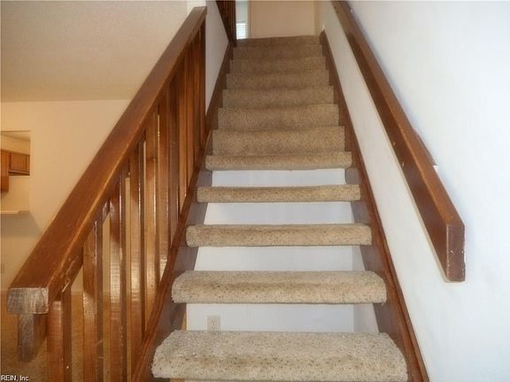 2nd image of 752 Hecate Dr