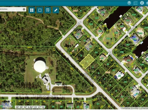2966 Gillot Blvd, Port Charlotte, FL 33981