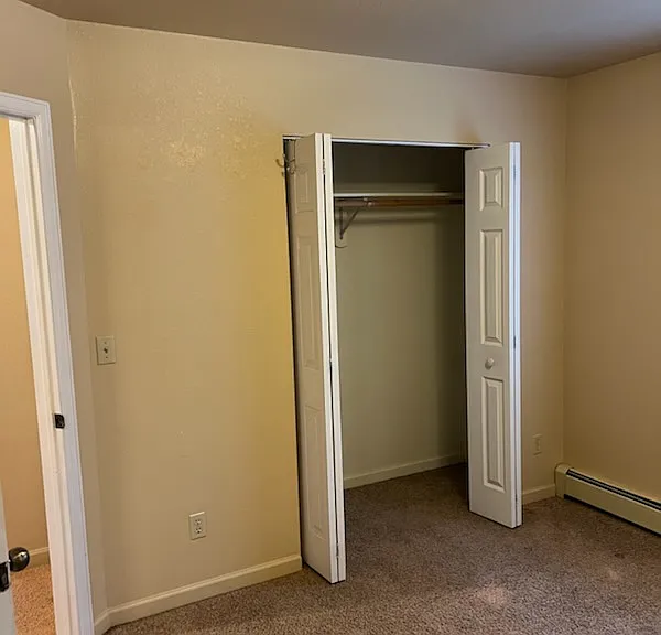 489 N Raynolds Ave — Photo 5