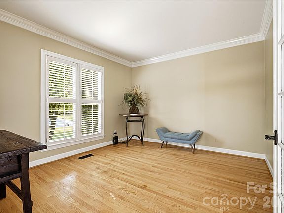 5th image of 742 Lyerly Ridge Rd NW