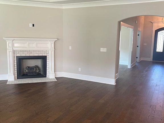 3rd image of 17003 River Pier Dr