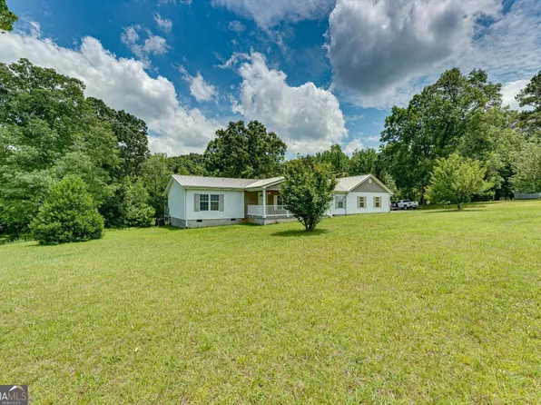 5864 N Highway 301 Hwy, Trenton, GA 30752