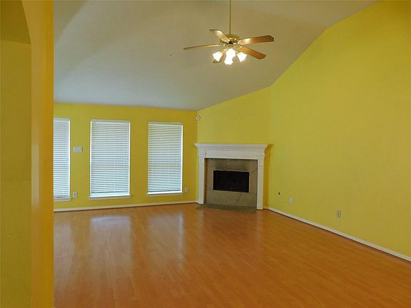 5th image of 3702 Heritage Colony Dr