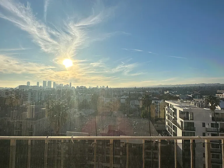 100 S Doheny Dr #923 — Photo 30