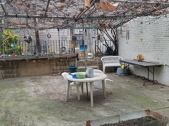 3rd image of 157 Central Ave Ste A