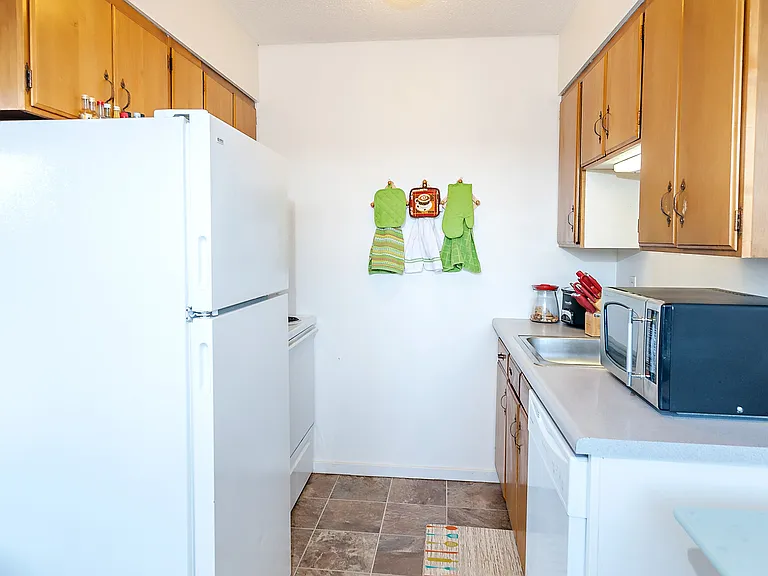 Campus Village — Photo 13