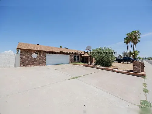 1634 W Sack Dr Photo 1
