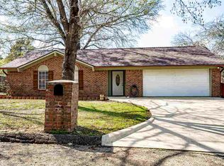 304 Norris Dr, Hallsville, TX 75650