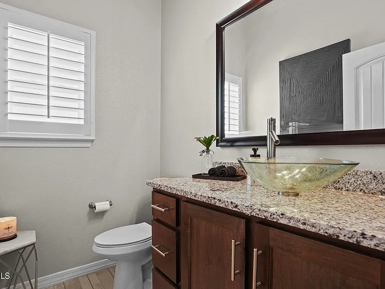 13677 Baja Vista Ct — Photo 7