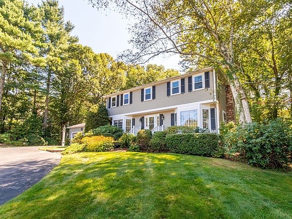 3rd image of 14 Onondaga Ln
