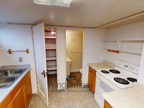 3rd image of 205 SE 4th St #Birch315