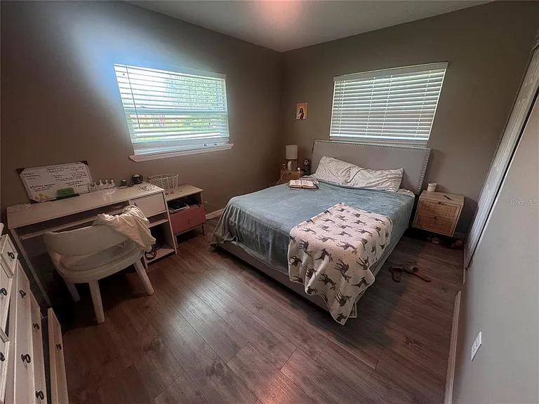 1700 S Oleander Ave — Photo 9