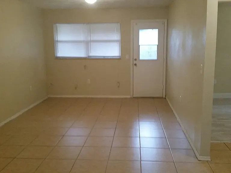 6214 Massachusetts Ave — Photo 2