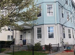 140 Brewster St, Pawtucket, RI 02860