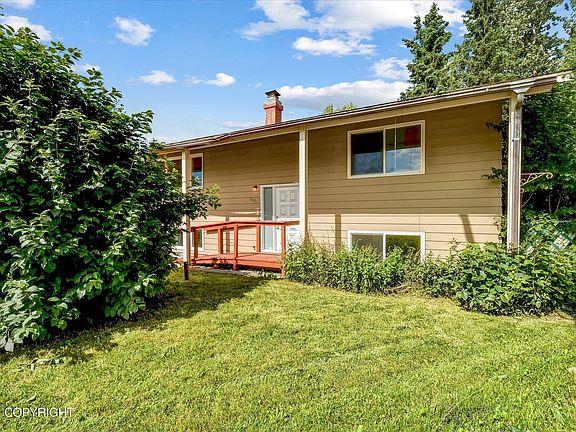 3rd image of 7211 Sanak Cir