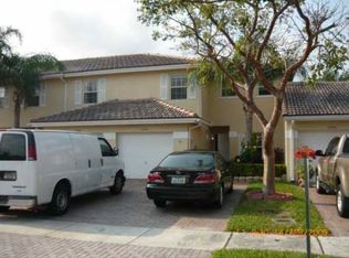8996 NW 53rd St, Sunrise, FL 33351