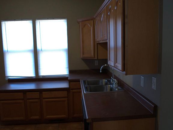 3rd image of 1454 Themis St