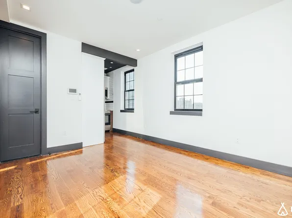 703 Rogers Avenue image 1 of 17