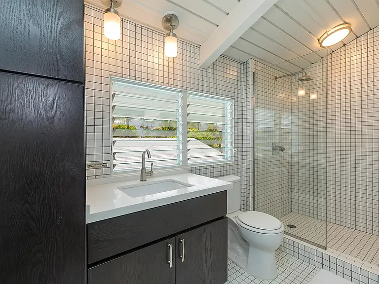100 N Kalaheo Ave #C — Photo 12