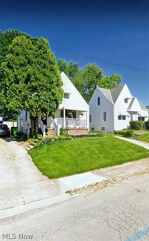 5151 E 112th St photo 1
